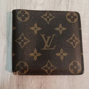 LV Louis Vuitton Monogram Bi-Fold Portefeuille Marco Men’s Wallet